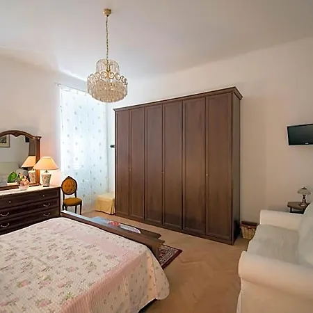 Frühstückspension Antico Borgo Teresiano 4*