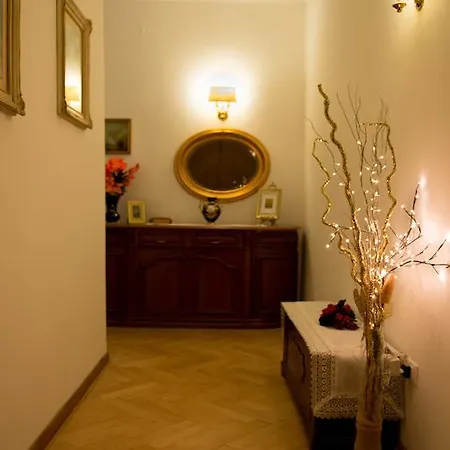 לינה וארוחת בוקר Antico Borgo Teresiano