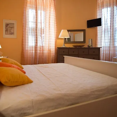 فندق مبيت وإفطار Antico Borgo Teresiano