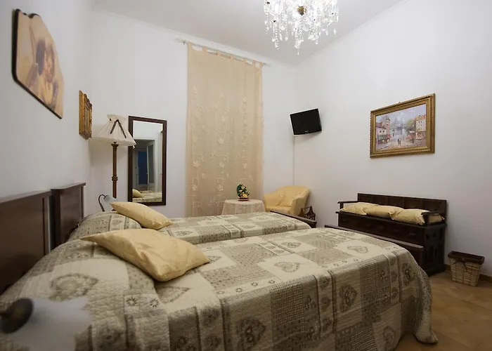 Antico Borgo Teresiano B&B 4*